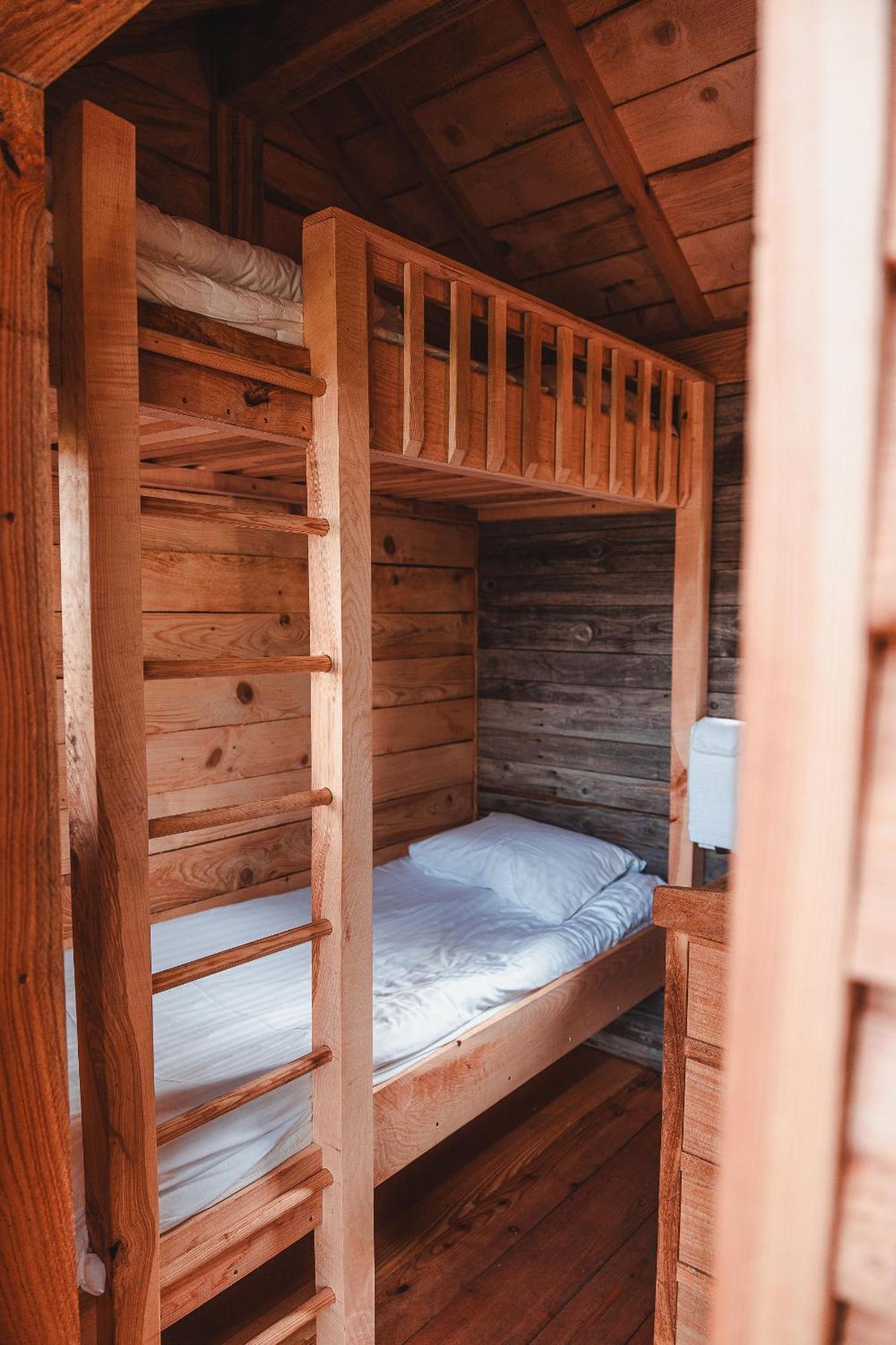 La Ferme De Basseilles Guest House Mozet ภายนอก รูปภาพ