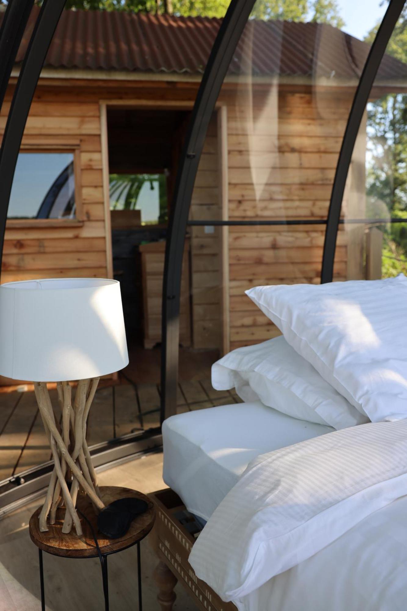 La Ferme De Basseilles Guest House Mozet ภายนอก รูปภาพ
