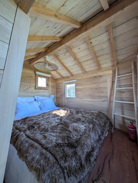 La Ferme De Basseilles Guest House Mozet ภายนอก รูปภาพ
